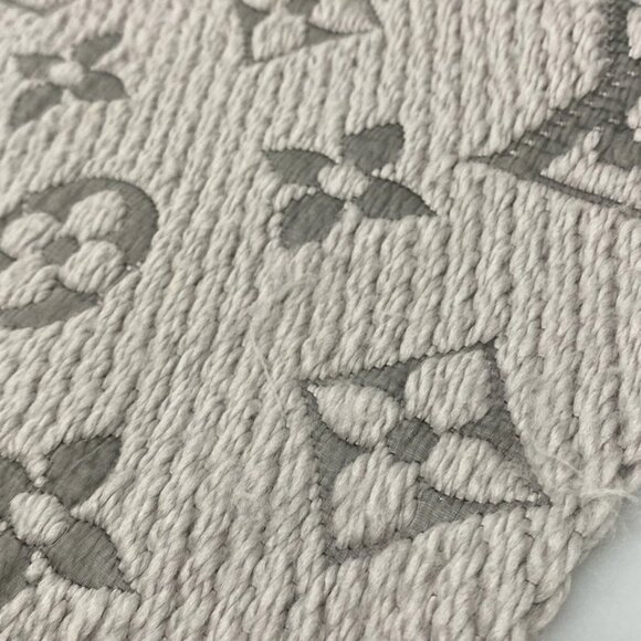 LOUIS VUITTON - Light gray Unconfirmed Scarf Wool Silk 345-070525 - Picture 5 of 8